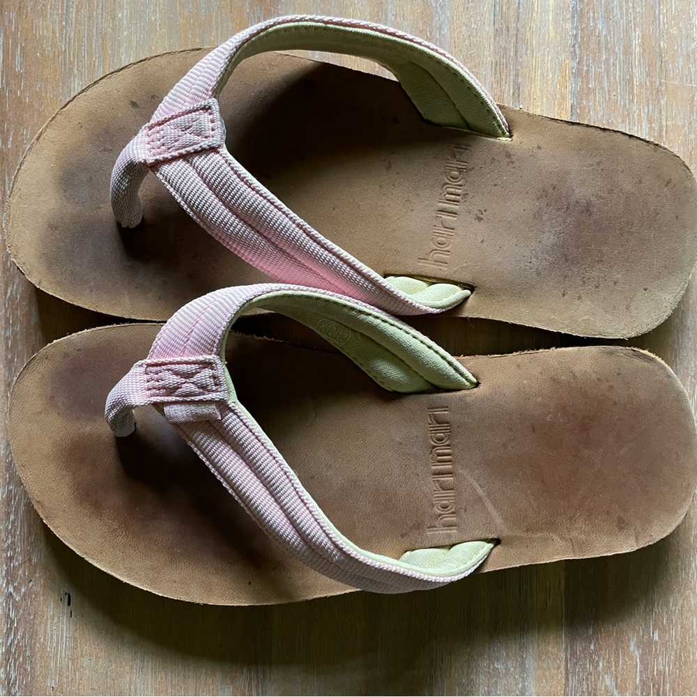 Harimari leather flip flops girls 12/13